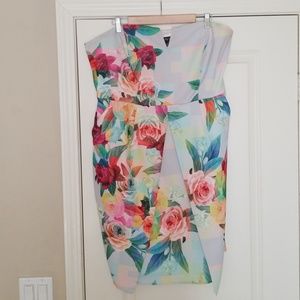 Strappless garden beauty